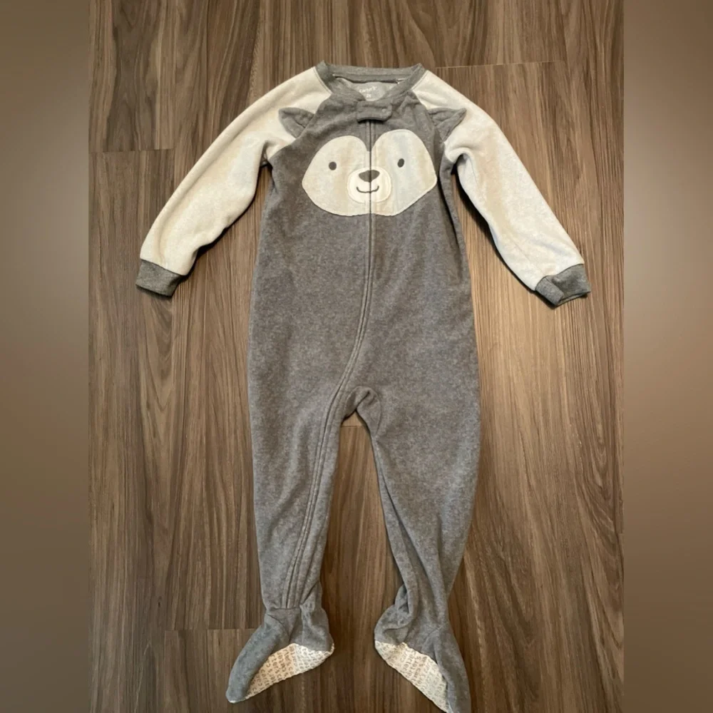 Carter's Gray and White Footies One Piece with Animal Face Design size 2T